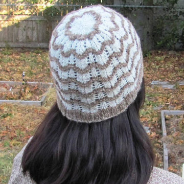 Promontory hat