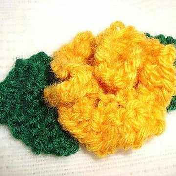 085, KNITTED ROSE APPLIQUE
