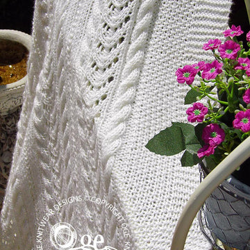 Lace and Cable Baby Blanket - P053