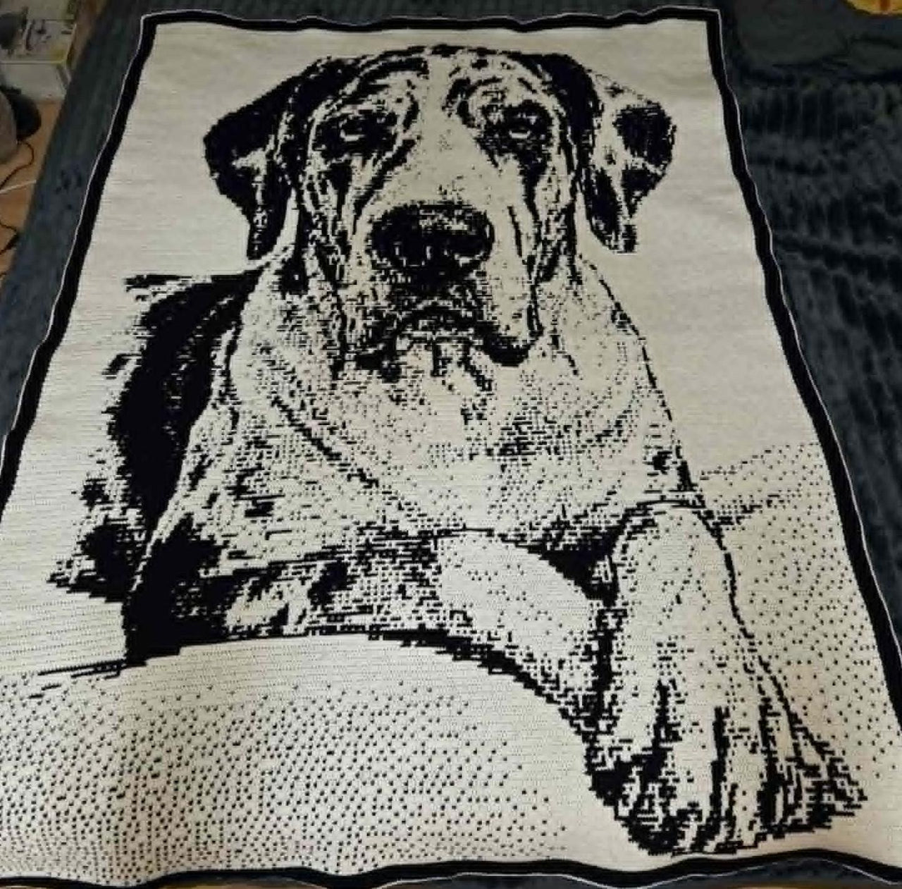 GREAT DANE in overlay mosaic crochet pattern