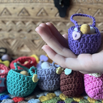 Crochet Mini Easter Baskets