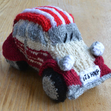 Henrietta 2CV