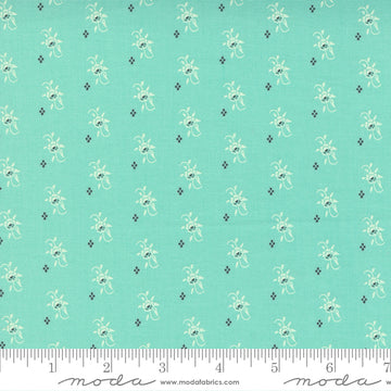 Moda Fabrics Fresh Fig Favourites  - Blue - 20412-16
