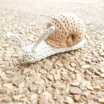 Edward the snail - critter stitch crochet pattern / amigurumi