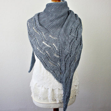 Knitting Pattern asymmetrical Shawl "The Young Mouse"
