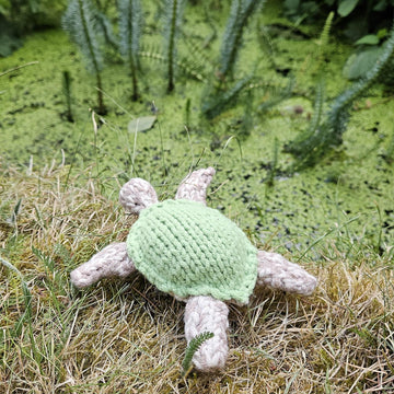 Knitted Turtle