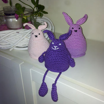 Bunny - Shelf Sitter / Egg Cozy - Amigurumi