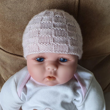 Whitney - 4ply baby beanie