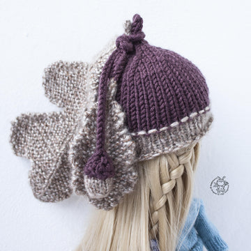 Acorn hat for doll