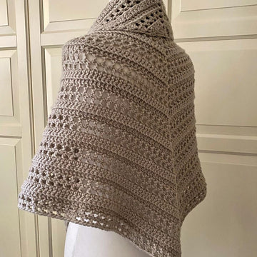 Easy Gathered Prayer Shawl: Oh-So-Pretty-Easy Triangle Shawl