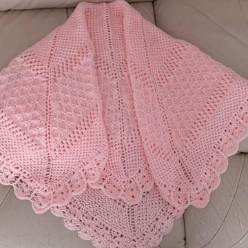 HEIRLOOM BABY SHAWL