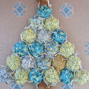 Hexapuff Christmas Tree