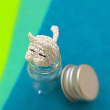 Cat Ball - Amigurumi no-sew Kitten