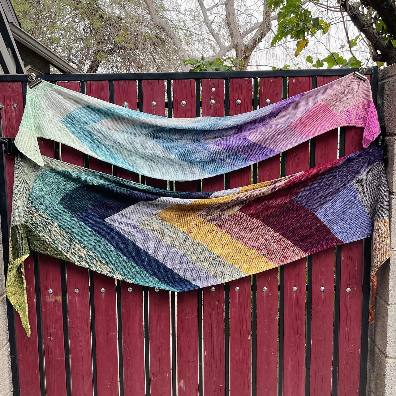 Logamancy (Advent Mystery Shawl KAL 2024)