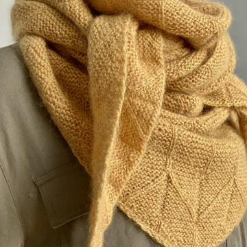Tokyo shawl