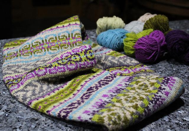 Meadow Knots cowl