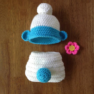 Newborn Hat and Diaper Set