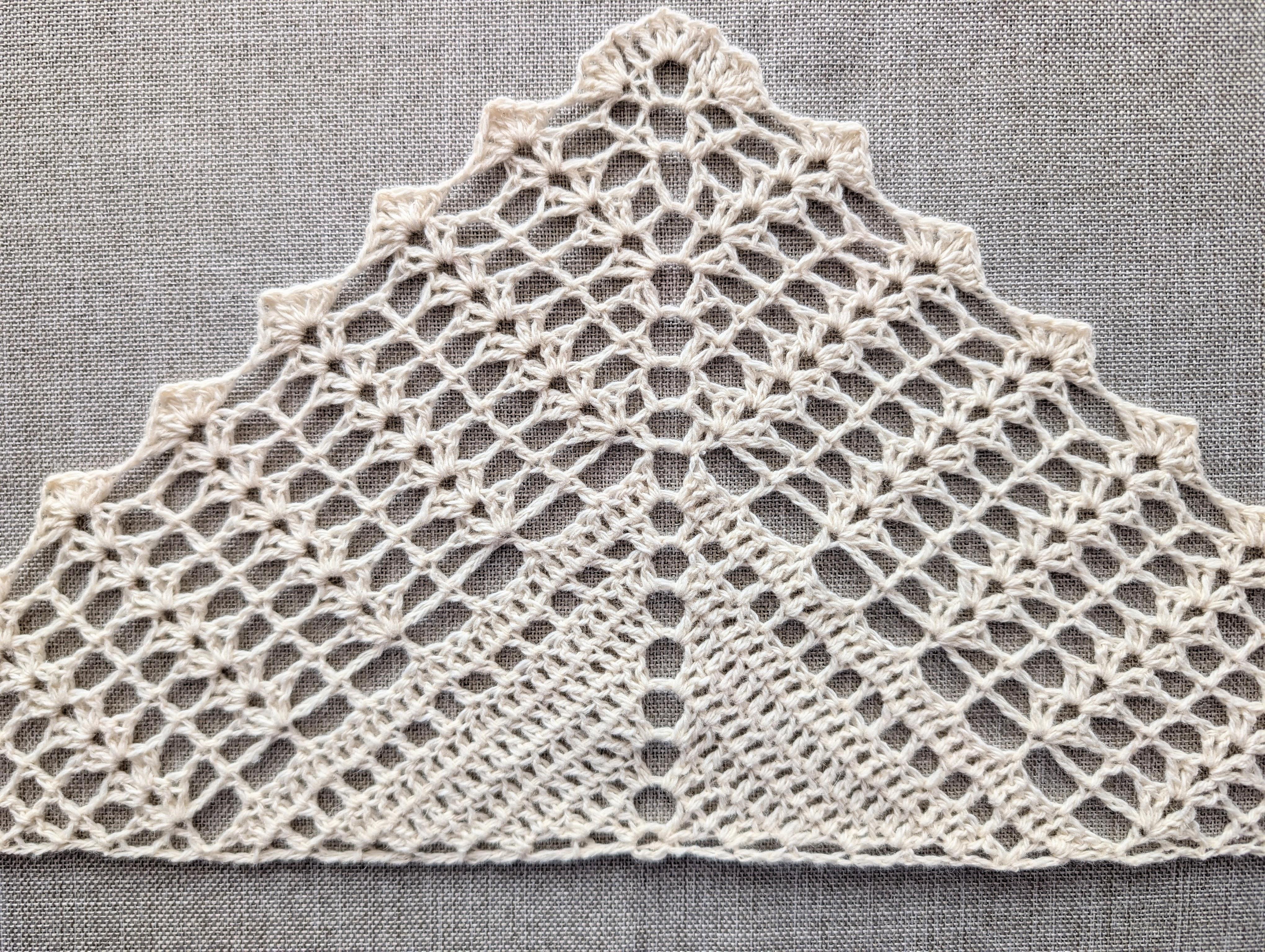 Triangle Lace Crochet Shawl #115