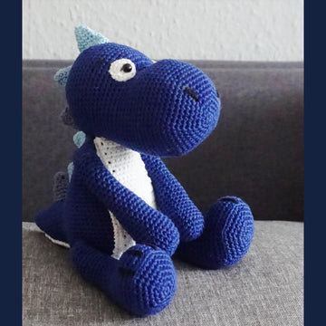 Häkelanleitung Amigurumi Dino Valentin Blue