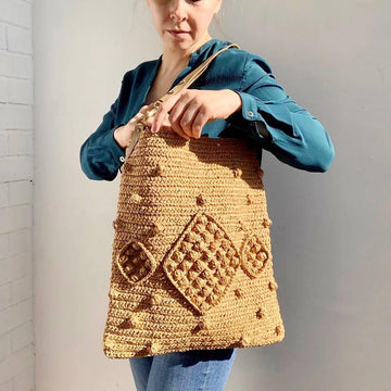 Crochet Raffia Hobo Bag Pattern: Bubble Stitch Tote