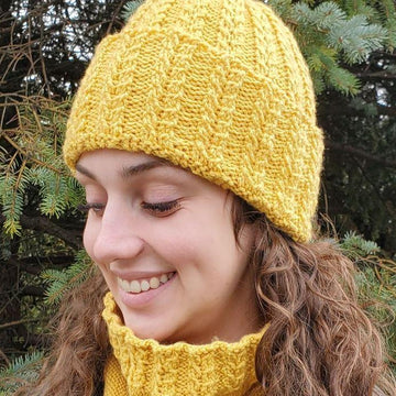 Sunshine Bay Cable Hat & Neck Warmer