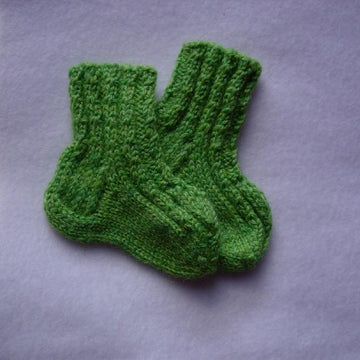 Lacy Leaves Baby Hat and Booties