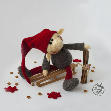 Elf Christmas doll knitted flat