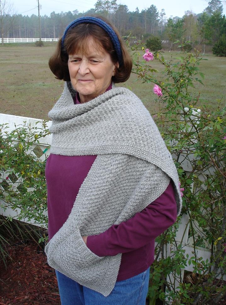 Double Moss Pocket Shawl