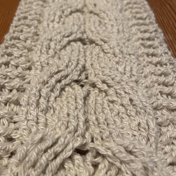 Cushy Cabled Cowl