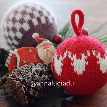 Knit Christmas ornaments