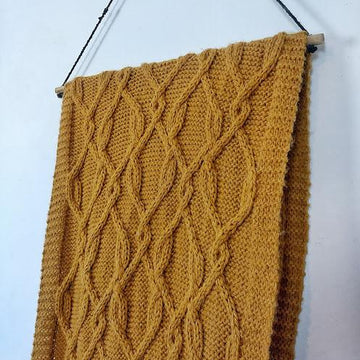 Gorgeously Cabled Scarf