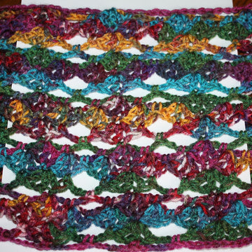 Lacy Diamond Cowl