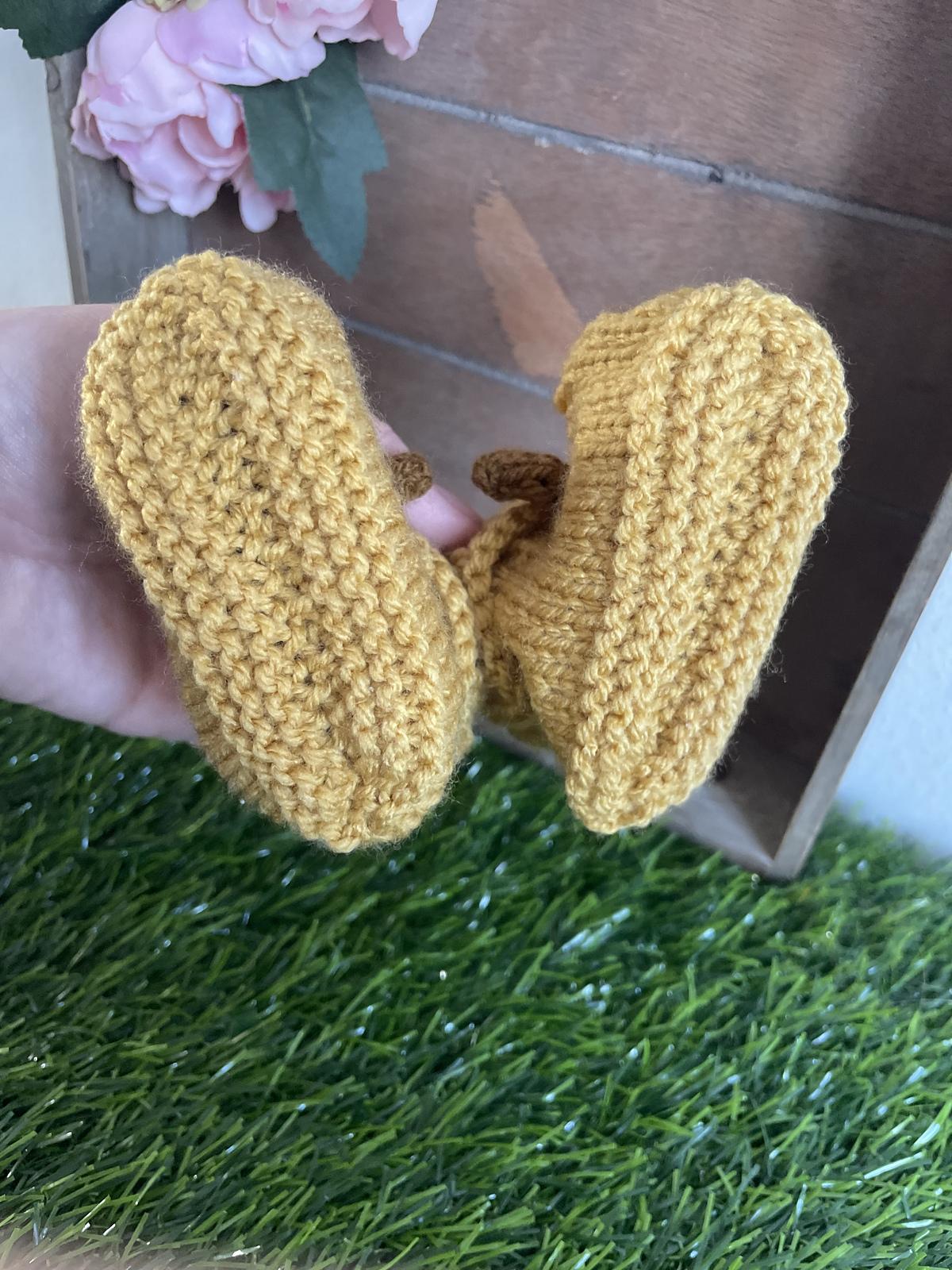 Capybara Baby Booties