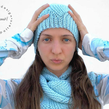 AQUA knit-look beanie