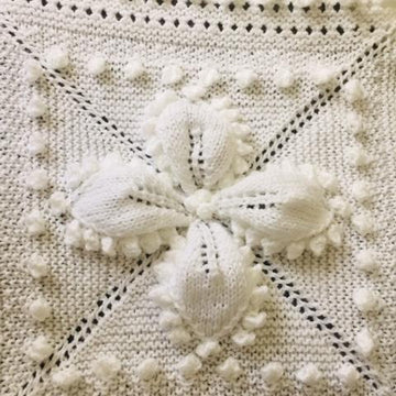 GLORIA baby blanket/shawl