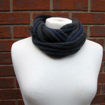 Mobius scarves