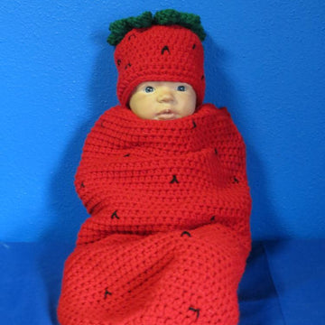 Strawberry Cocoon/Hat Set
