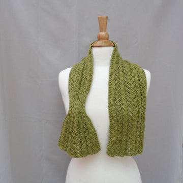 Peridot Keyhole Scarf