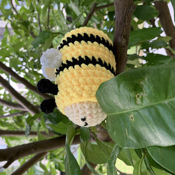Sweet Baby Bee Plush Crochet Pattern