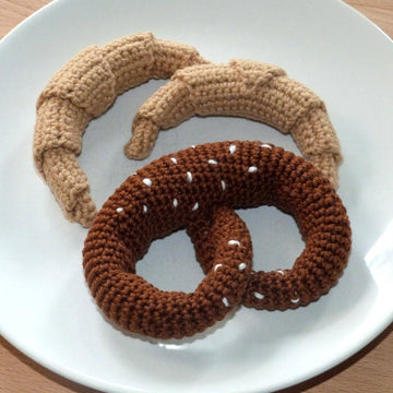 Pretzel and croissant