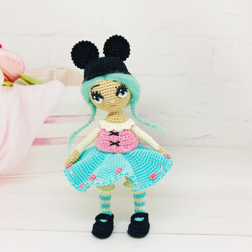 Crochet doll pattern, Amigurumi doll Sophie