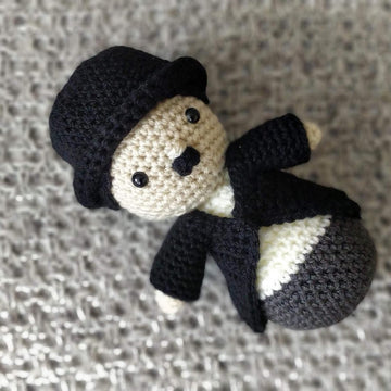 Charlie Chaplin Amigurumi