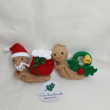 Wreath Snail- Crochet pattern - PDF file- English