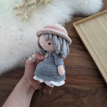 Sophie - Chibi crochet doll pattern