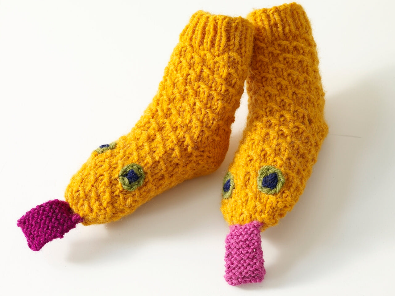 Knit Child's Snake Socks in Lion Brand Wool-Ease - 70300AD