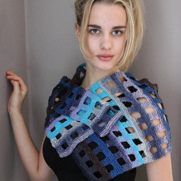 Square Hole Cowl