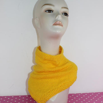 Easy V Neck Cowl