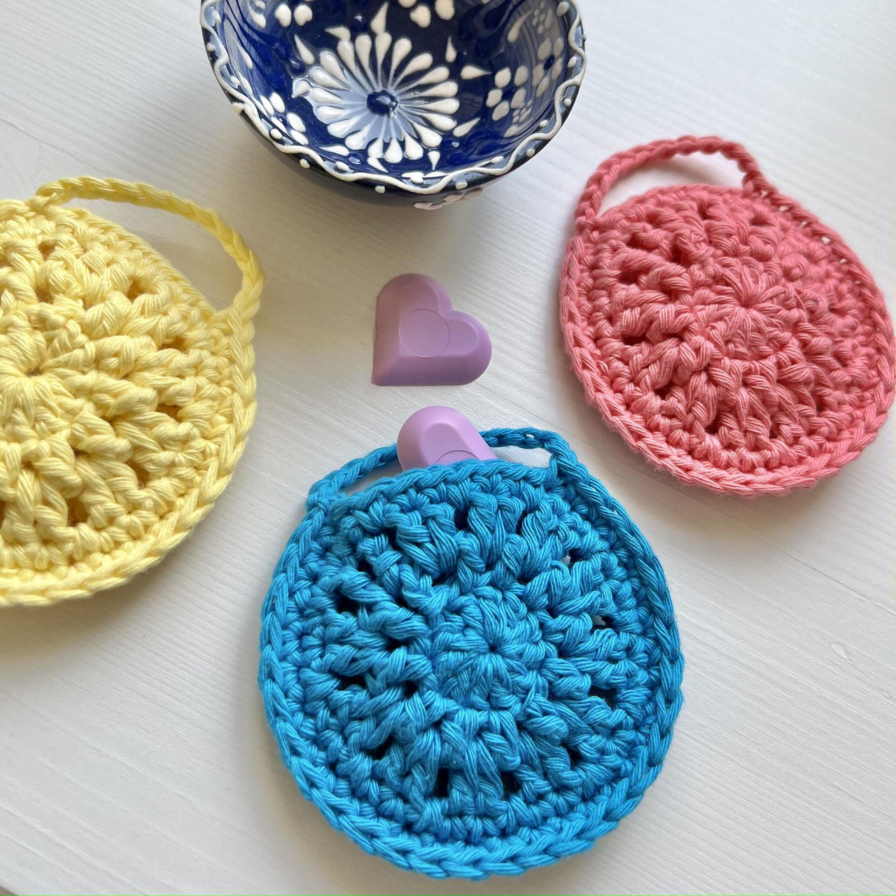 Dahlia's Pouch