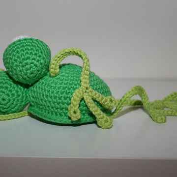 Frog - Shelf Sitter - Amigurumi