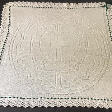 Nr. 2 Luther Rose Baby blanket